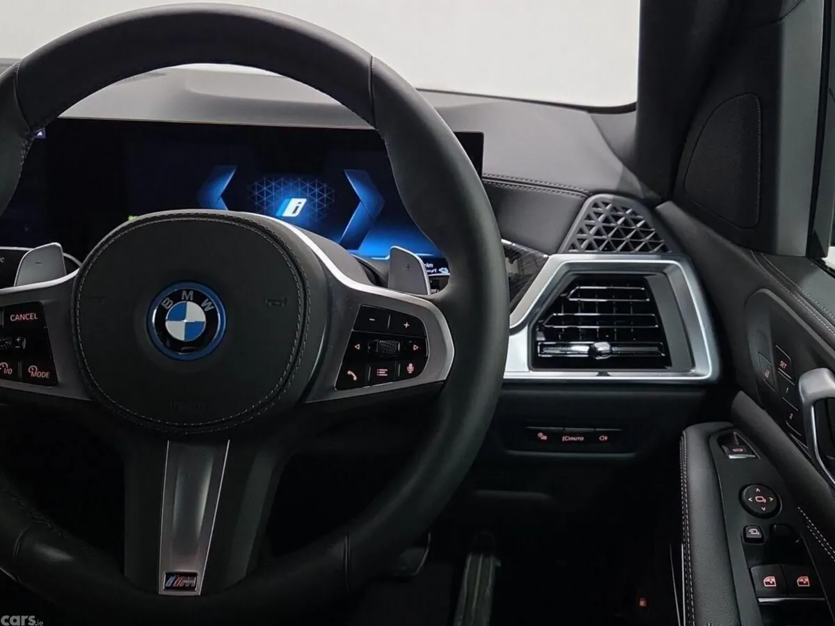 BMW X5 SUV, Petrol Plug-in Hybrid, 2025, Blue