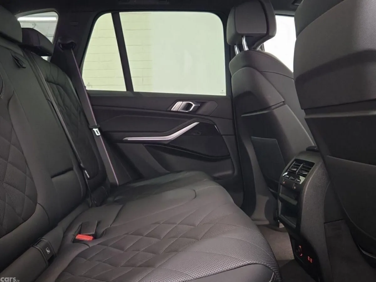 BMW X5 SUV, Petrol Plug-in Hybrid, 2025, Blue