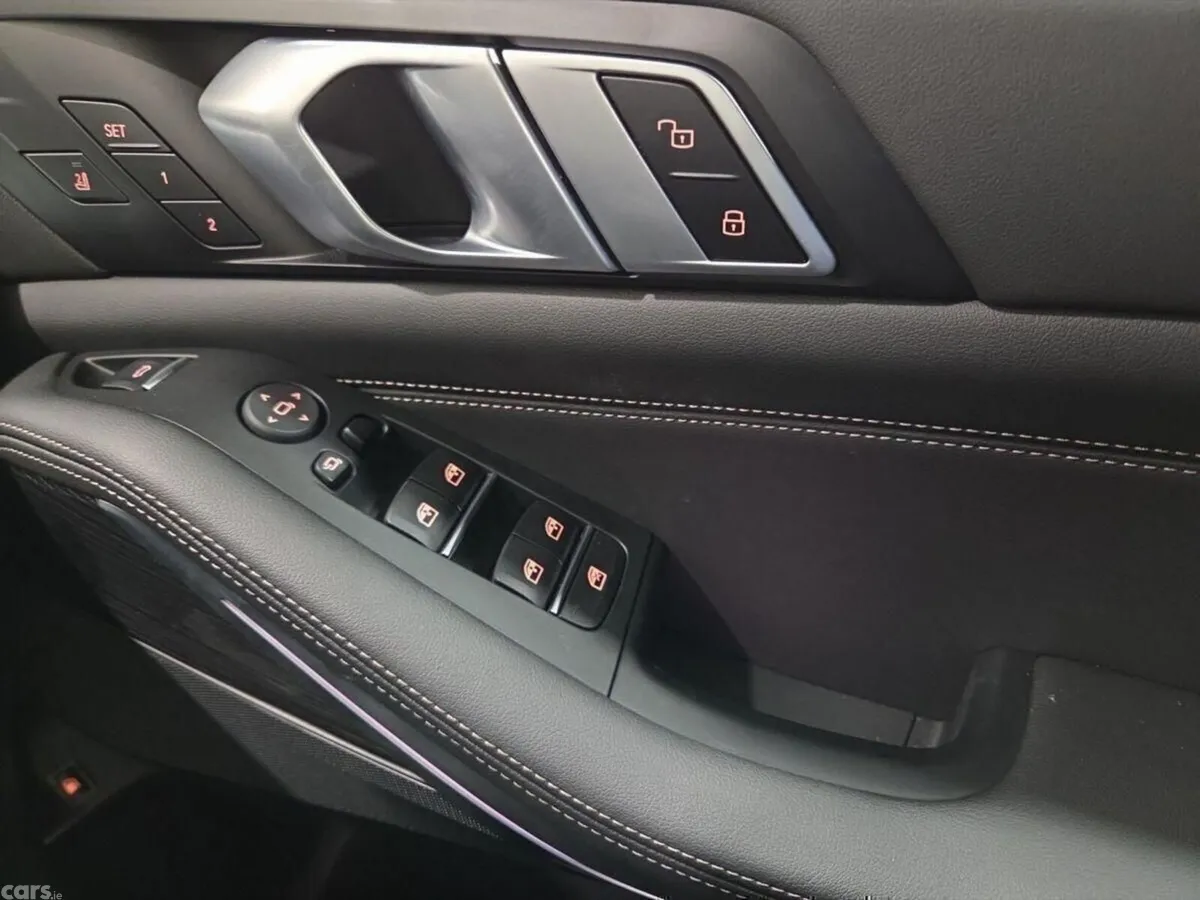 BMW X5 SUV, Petrol Plug-in Hybrid, 2025, Blue
