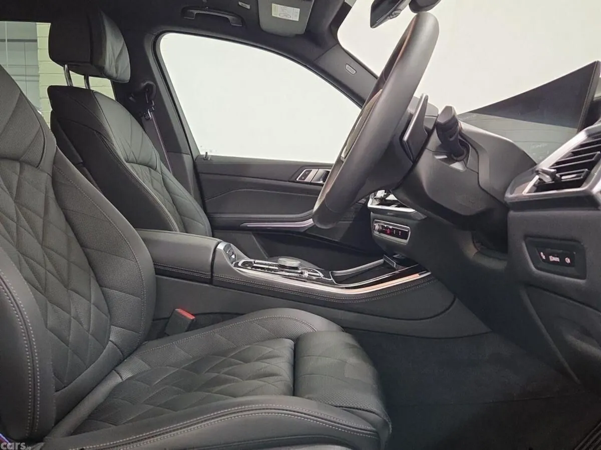 BMW X5 SUV, Petrol Plug-in Hybrid, 2025, Blue