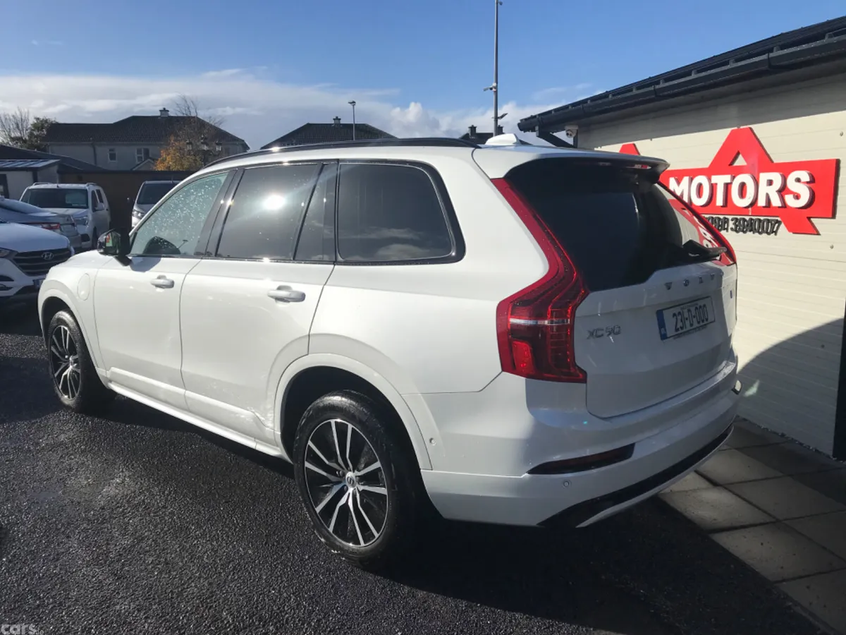 Volvo XC90 SUV, Petrol Plug-in Hybrid, 2023, White