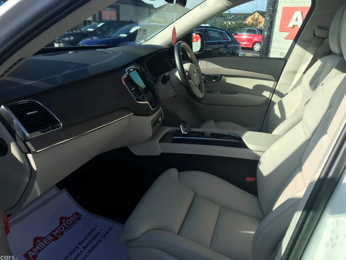 Volvo XC90 SUV, Petrol Plug-in Hybrid, 2023, White