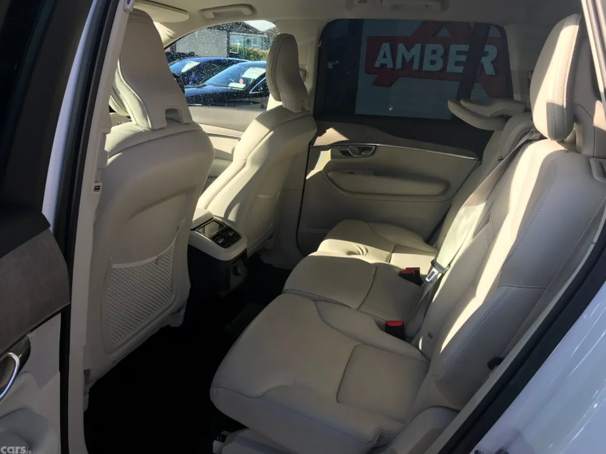 Volvo XC90 SUV, Petrol Plug-in Hybrid, 2023, White