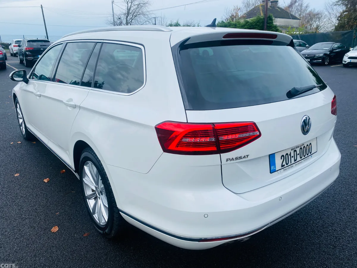 Volkswagen Passat Estate, Diesel, 2020, White