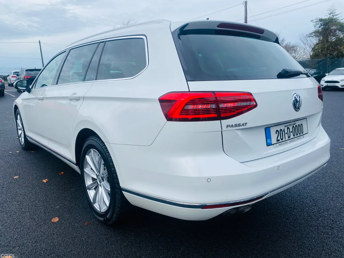 Volkswagen Passat Estate, Diesel, 2020, White