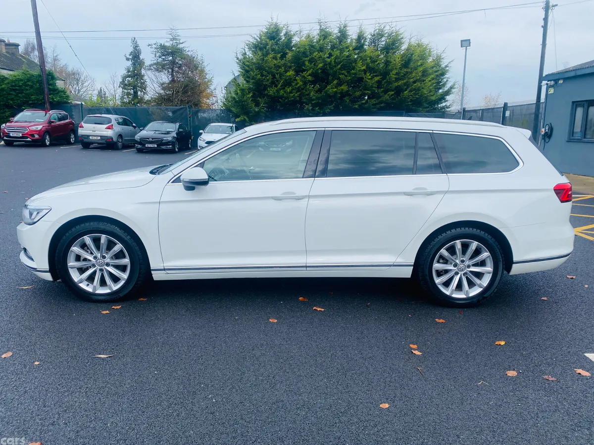 Volkswagen Passat Estate, Diesel, 2020, White
