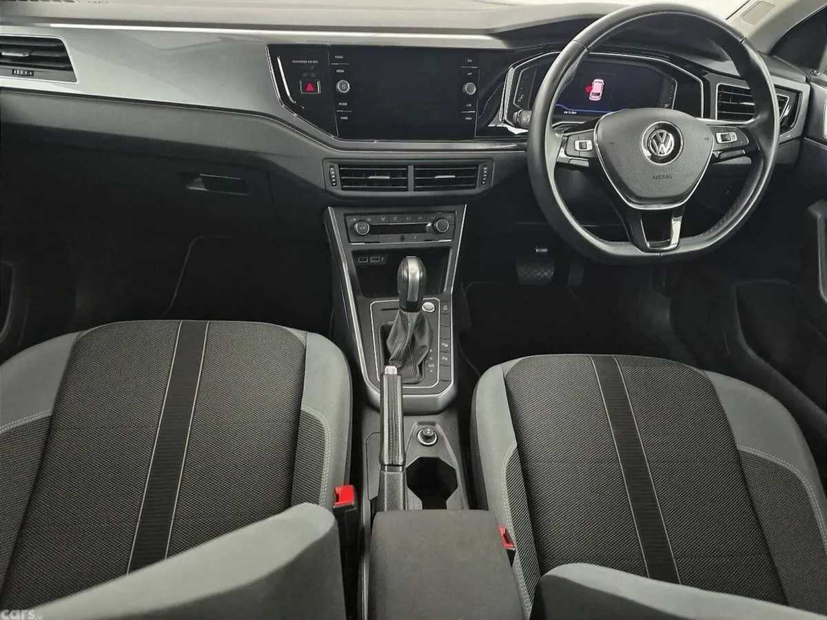 Volkswagen Polo Hatchback, Petrol, 2021, White