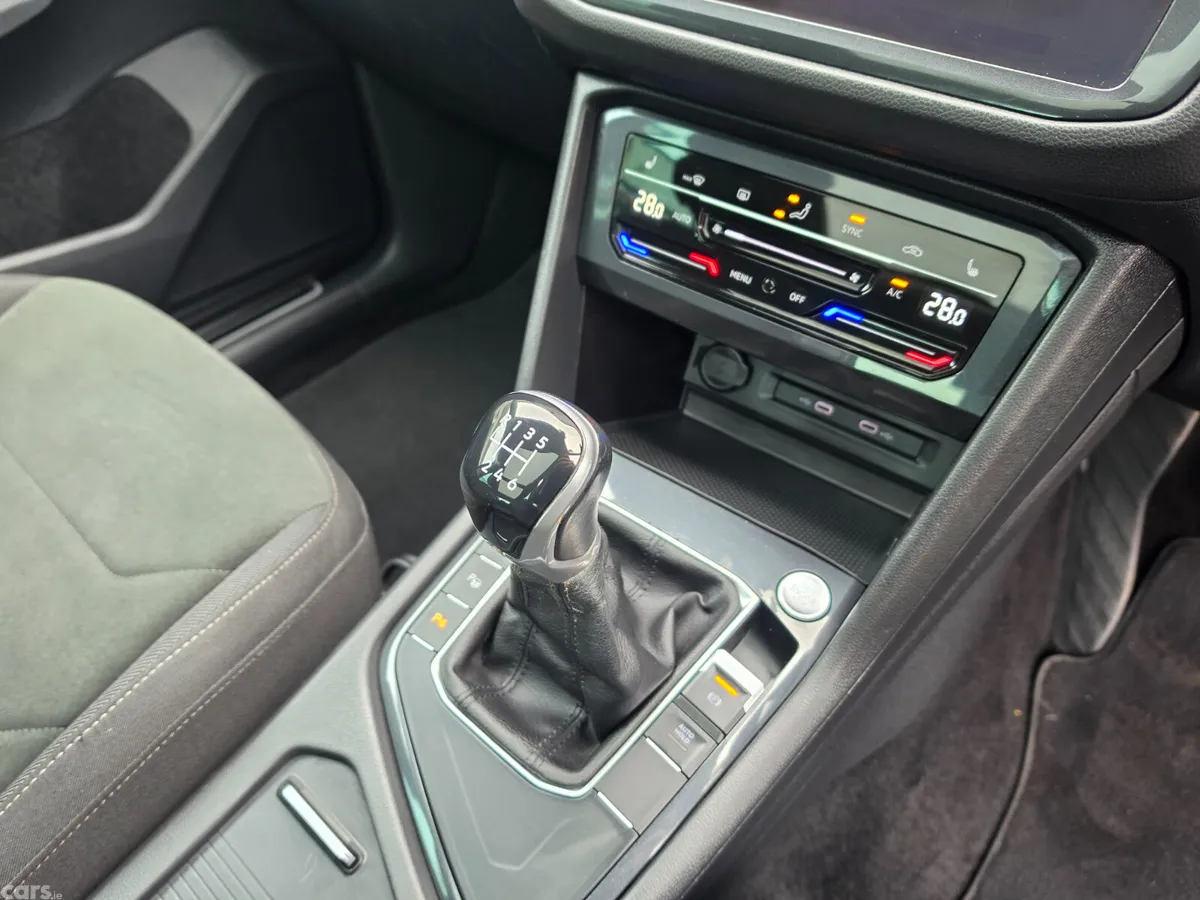 Volkswagen Tiguan SUV, Diesel, 2021, Grey