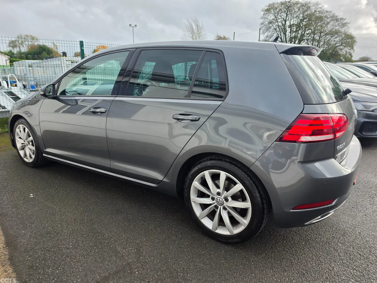 Volkswagen Golf Estate, Petrol, 2018, Grey