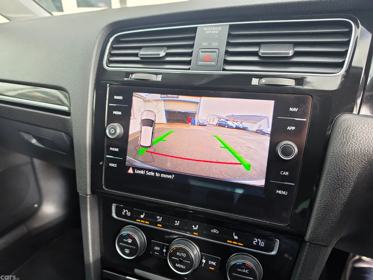 Volkswagen Golf Estate, Petrol, 2018, Grey