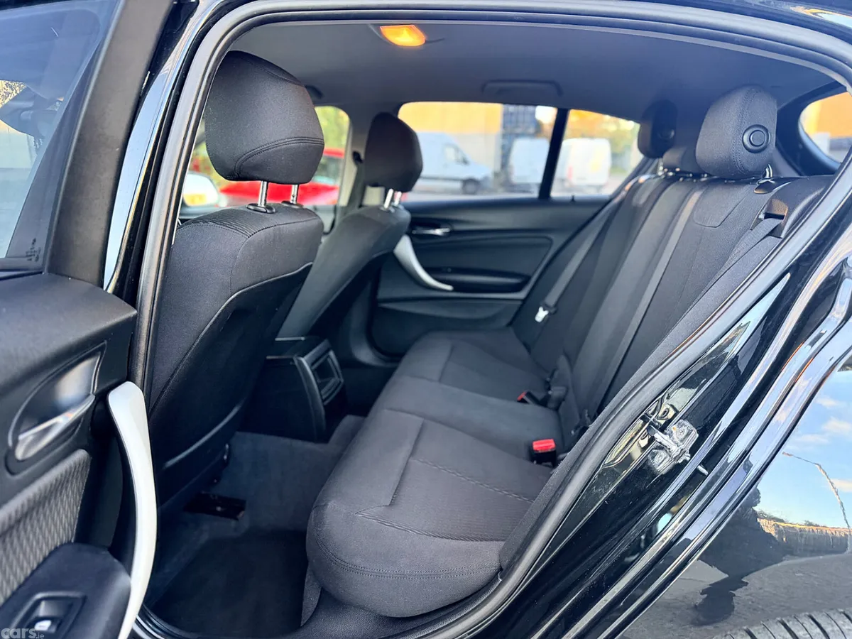 BMW 1-Series Hatchback, Diesel, 2012, Black