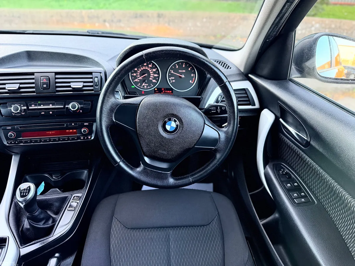 BMW 1-Series Hatchback, Diesel, 2012, Black