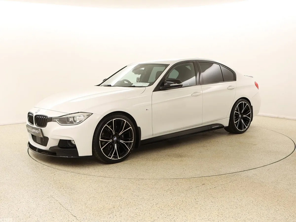 BMW 3-Series Saloon, Diesel, 2015, White
