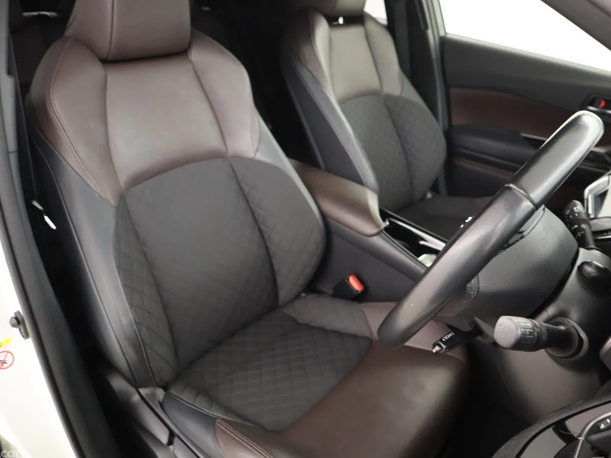 Toyota C-HR Hatchback, Petrol Hybrid, 2017, White