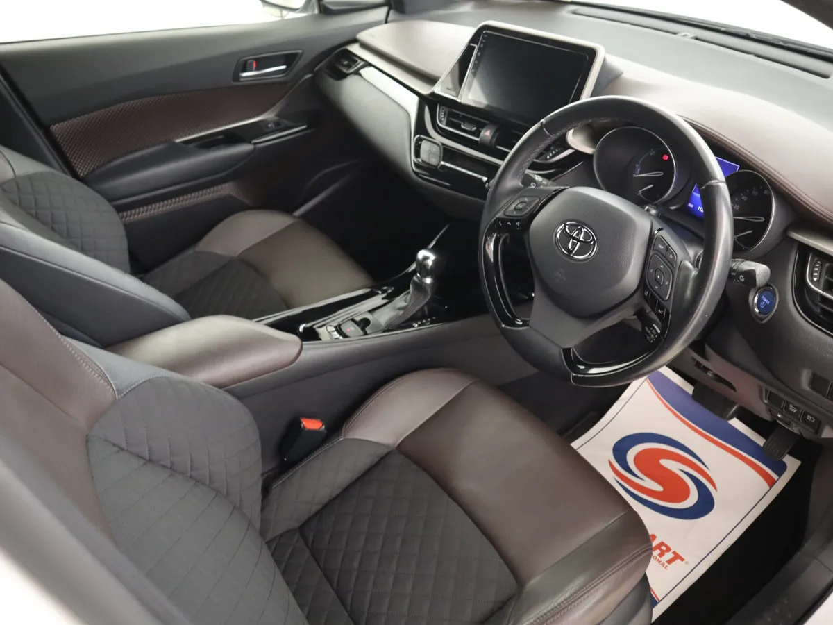Toyota C-HR Hatchback, Petrol Hybrid, 2017, White