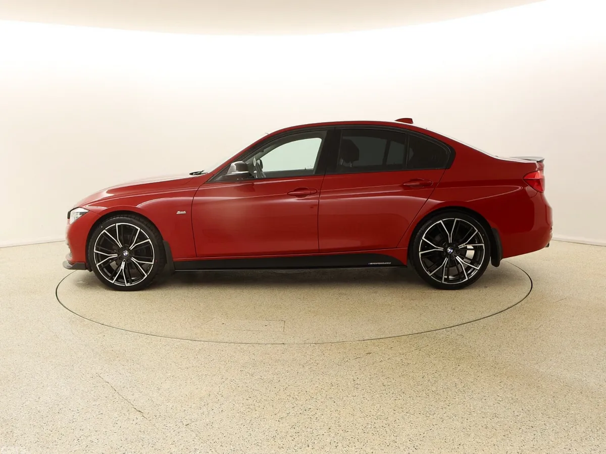 BMW 3-Series Saloon, Diesel, 2017, Red