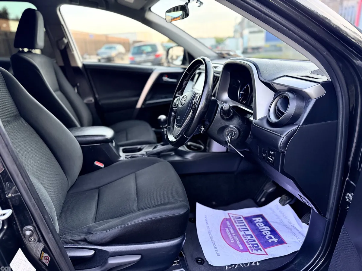 Toyota RAV4 SUV, Diesel, 2017, Black