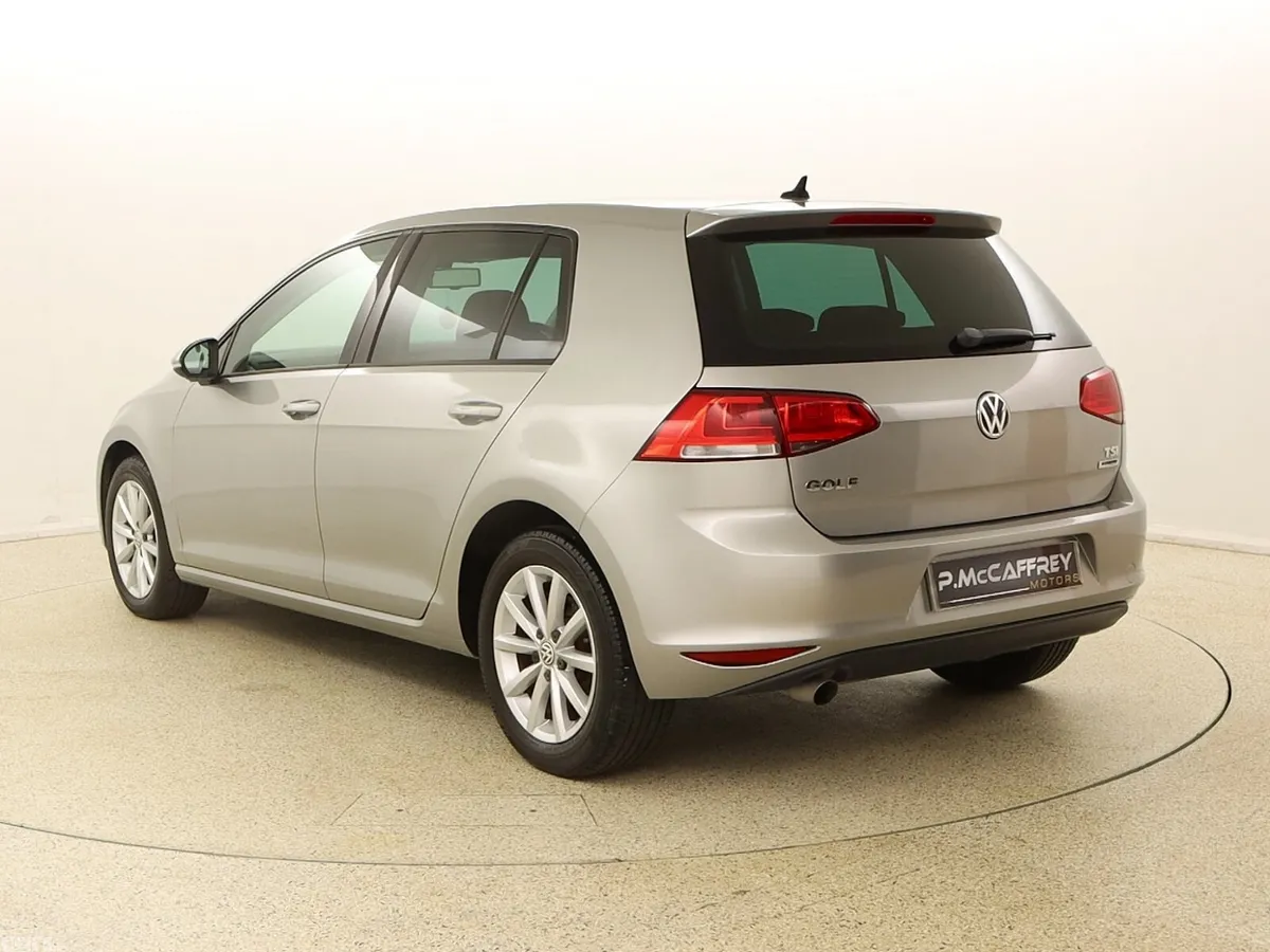 Volkswagen Golf Hatchback, Petrol, 2015, Grey