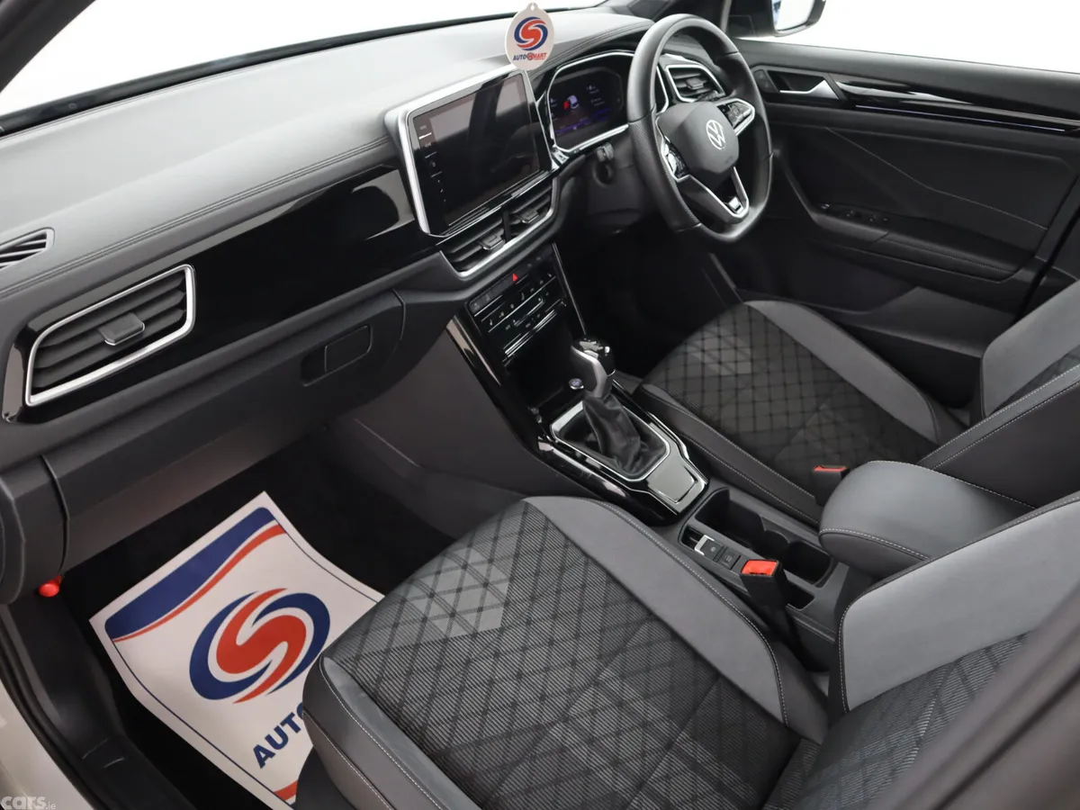 Volkswagen T-Roc SUV, Diesel, 2023, Grey