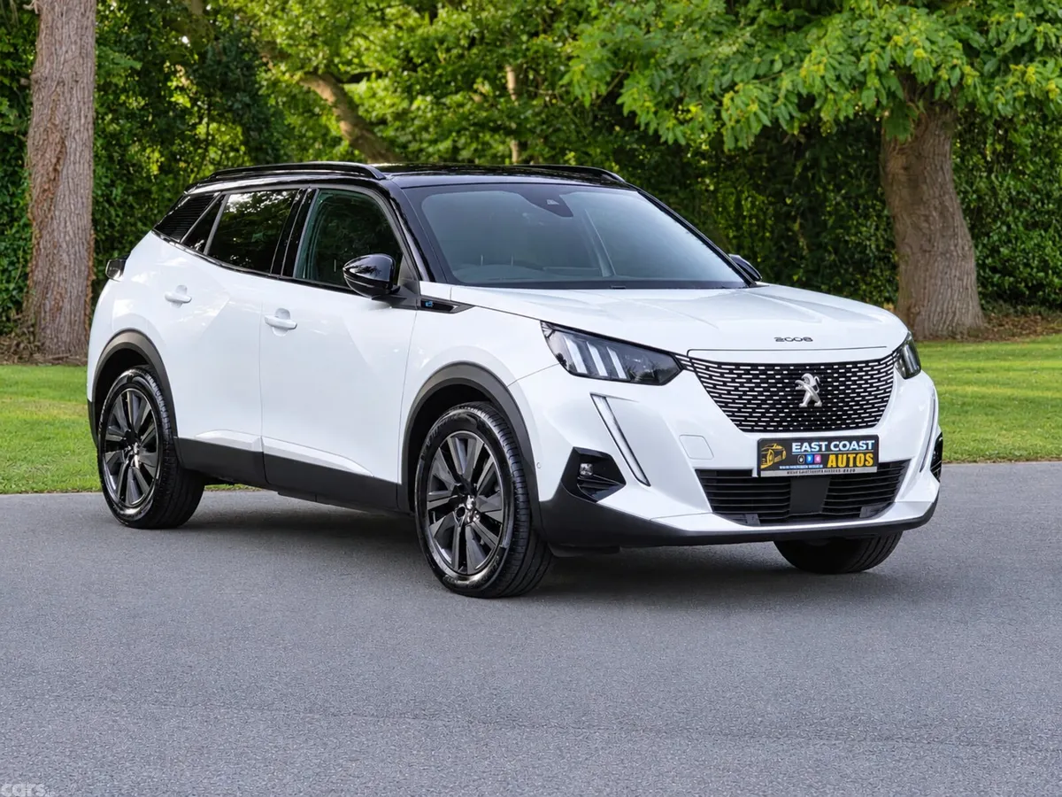 Peugeot 2008 SUV, Electric, 2022, White