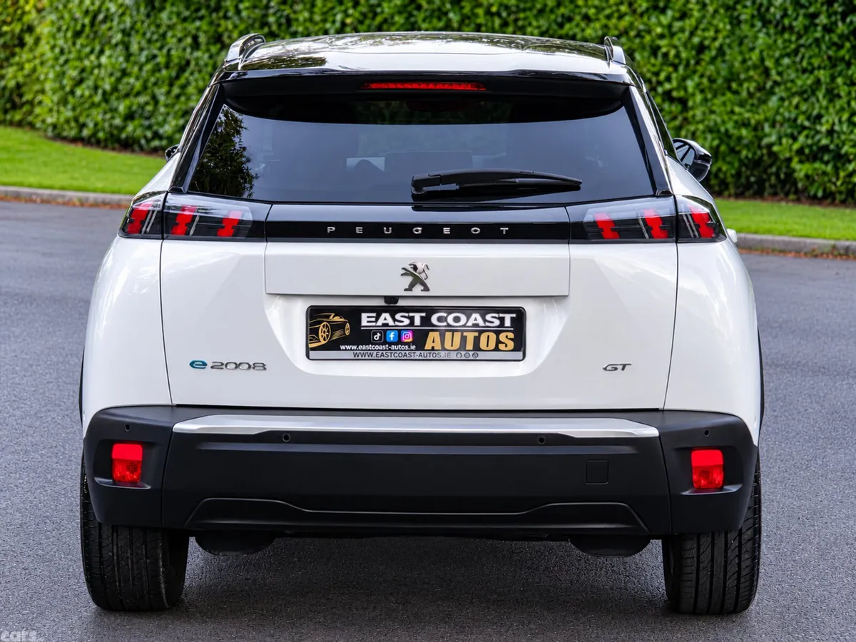 Peugeot 2008 SUV, Electric, 2022, White