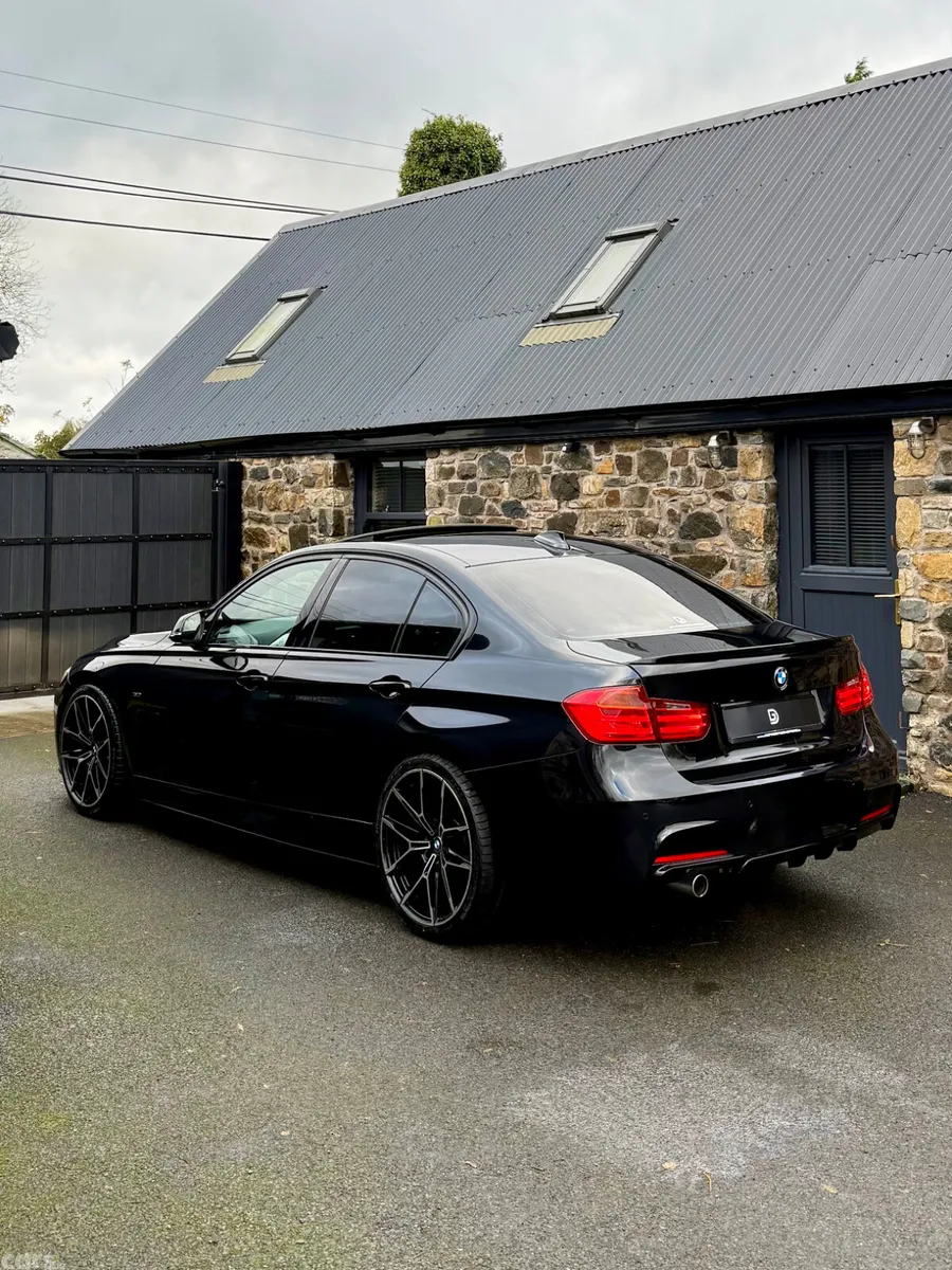 BMW 3-Series Saloon, Petrol, 2013, Black