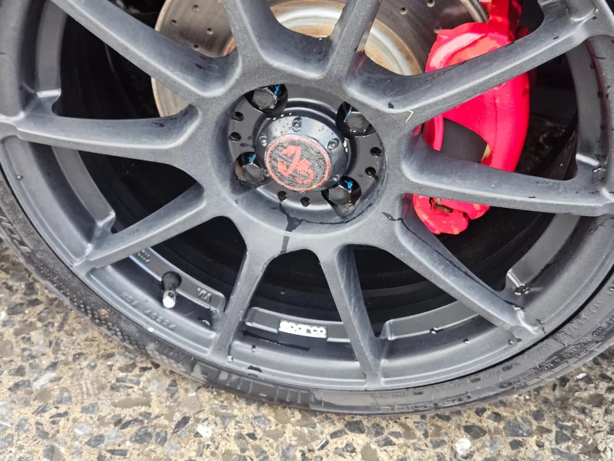 Fiat ABARTH Hatchback, Petrol, 2015, Red