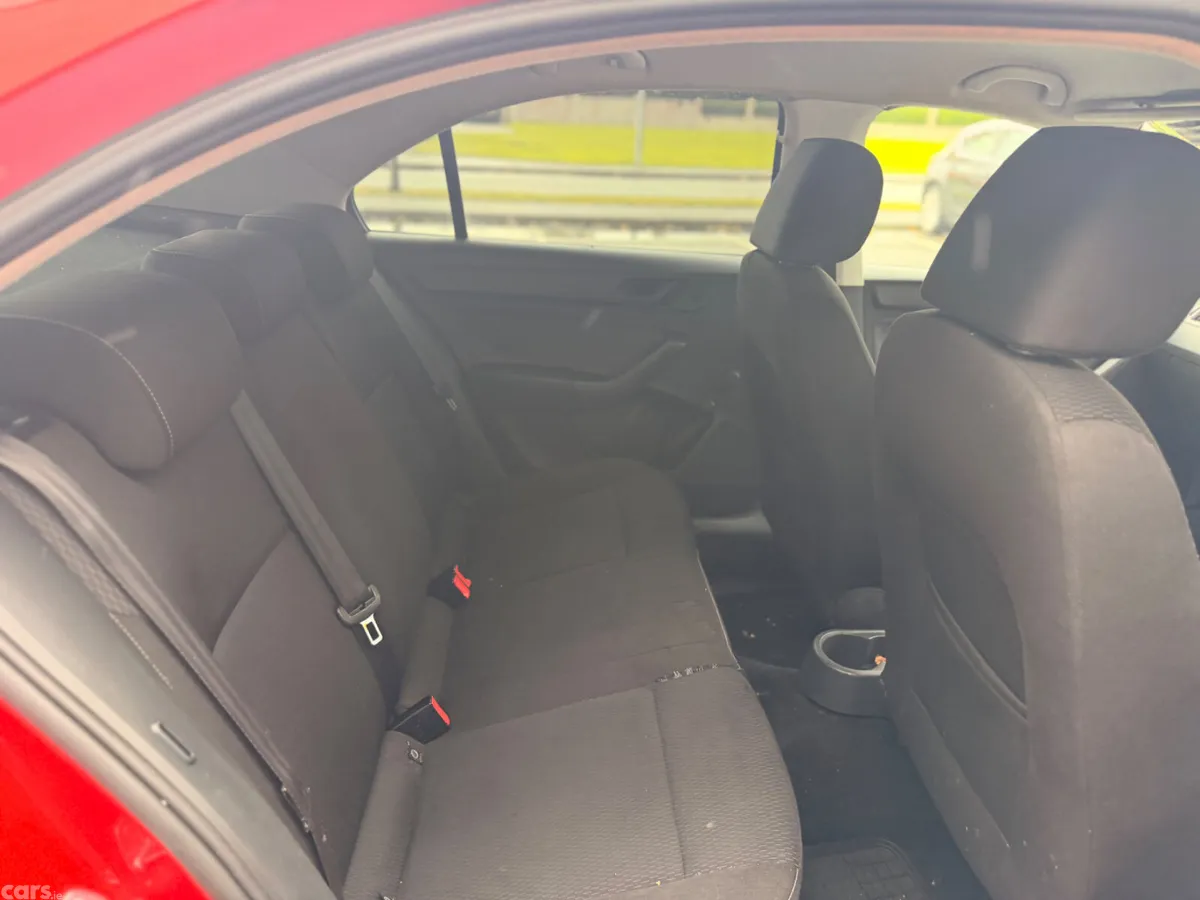Skoda Rapid Saloon, Petrol, 2013, Red