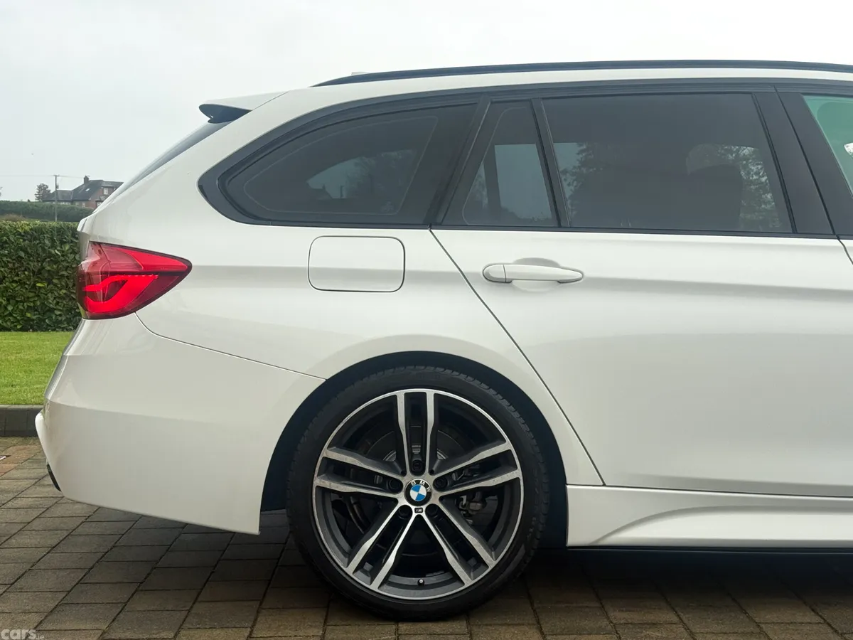 BMW 3-Series Estate, Diesel, 2016, White