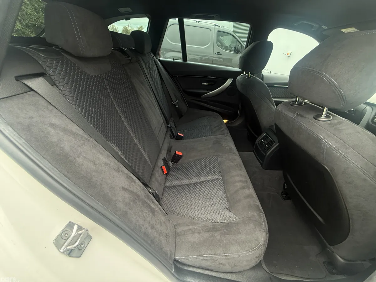 BMW 3-Series Estate, Diesel, 2016, White