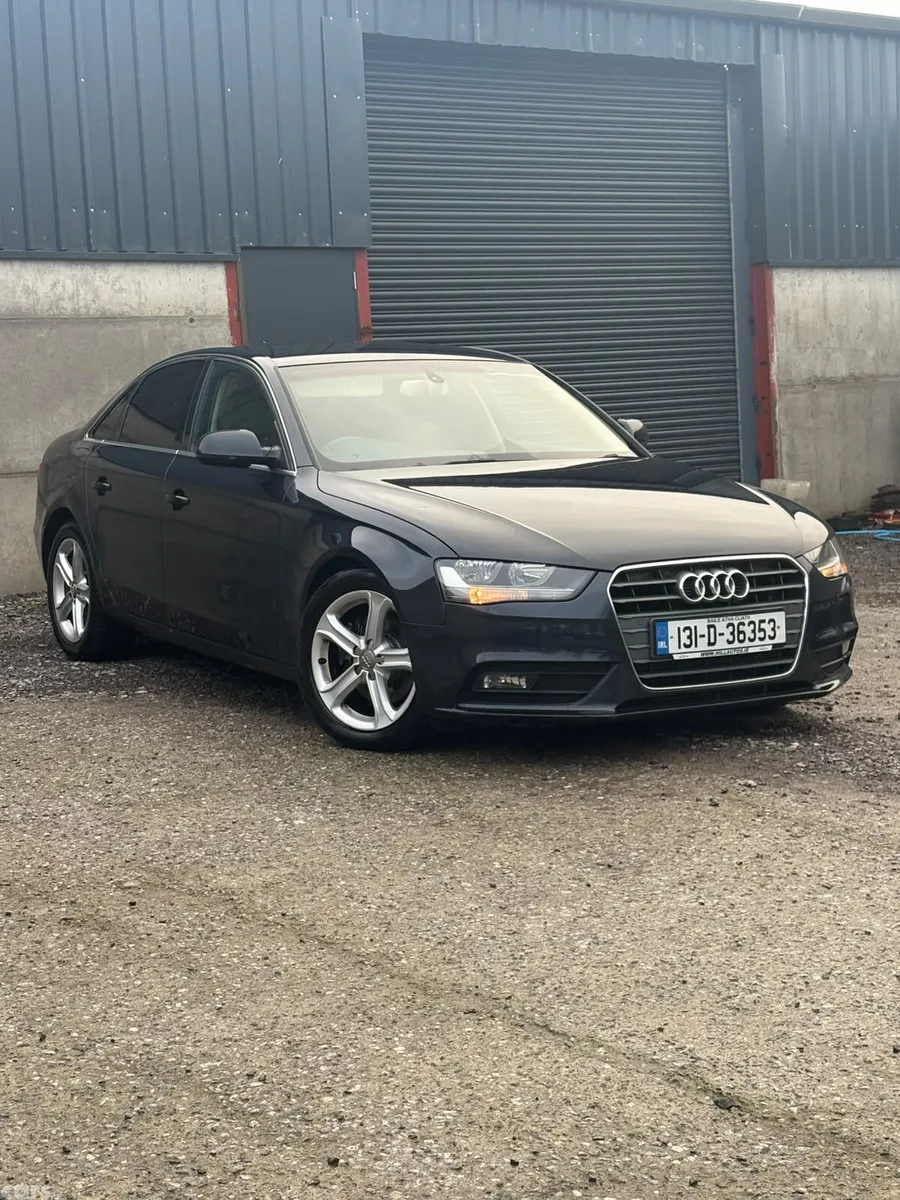 Audi A4 Saloon, Diesel, 2013, Blue