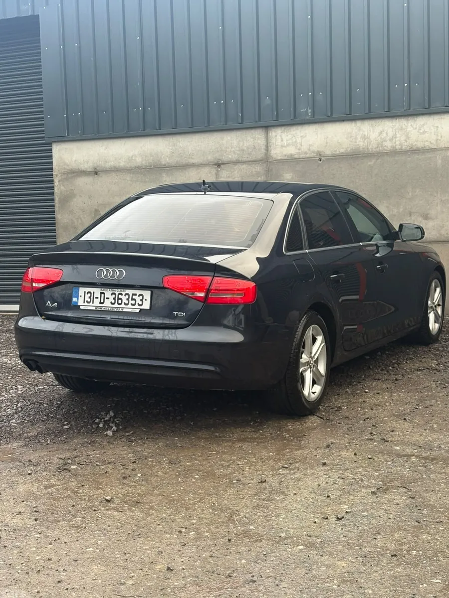 Audi A4 Saloon, Diesel, 2013, Blue