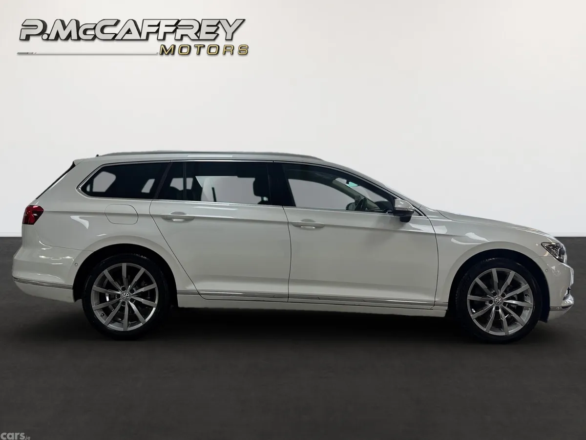 Volkswagen Passat Estate, Diesel, 2018, White