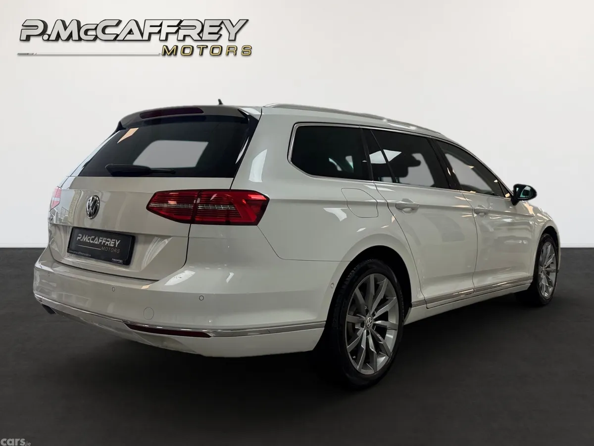 Volkswagen Passat Estate, Diesel, 2018, White