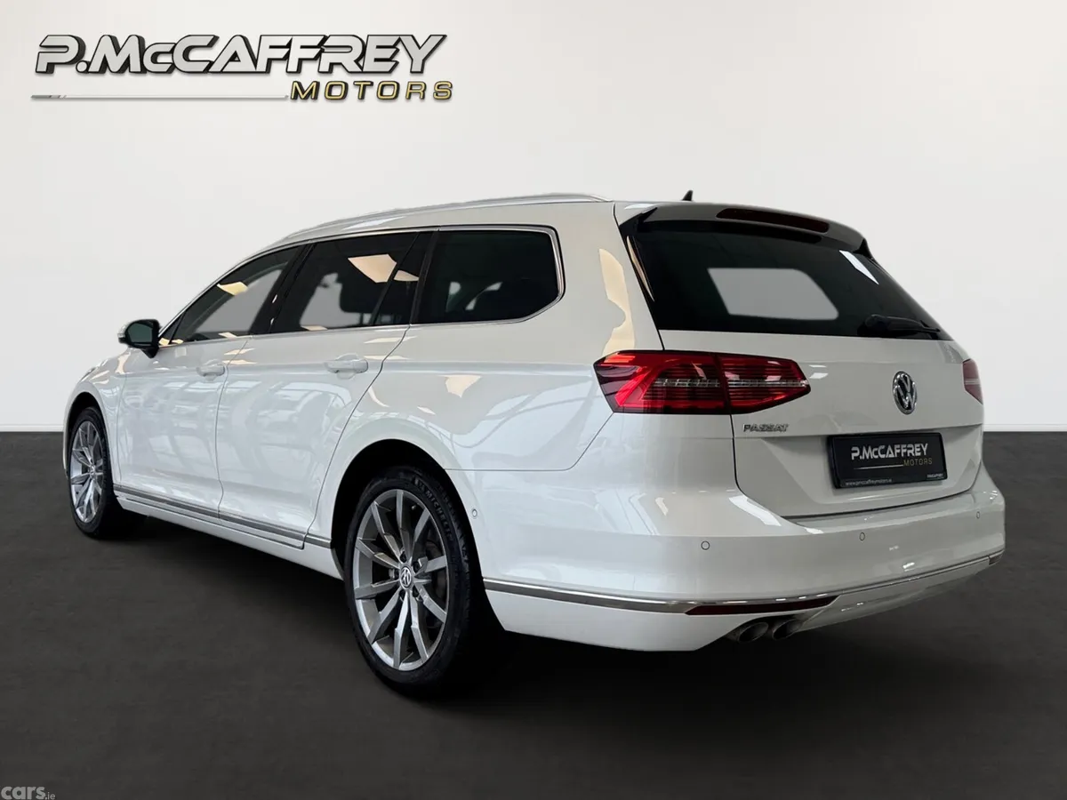 Volkswagen Passat Estate, Diesel, 2018, White