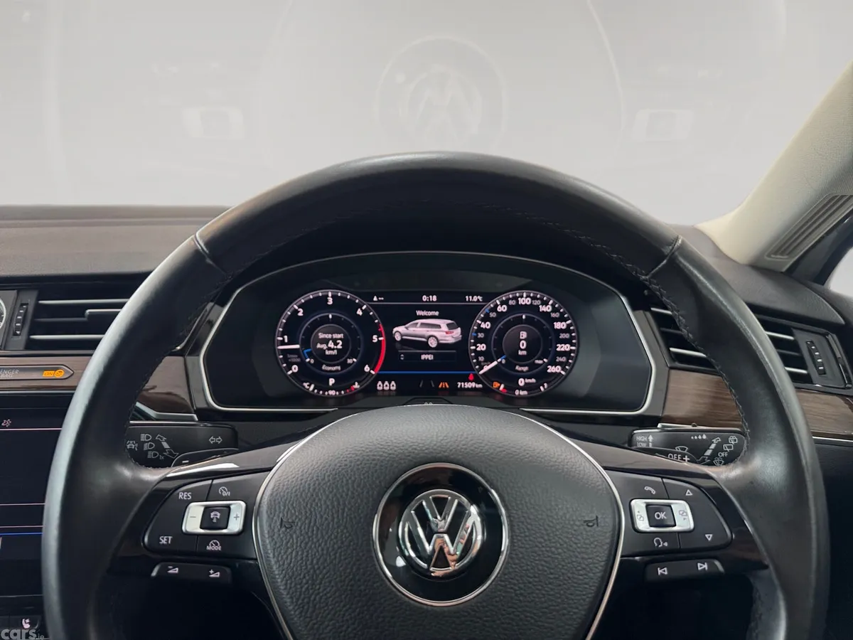 Volkswagen Passat Estate, Diesel, 2018, White