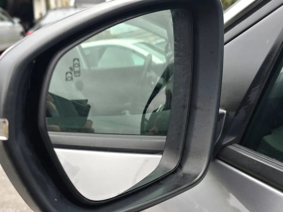 Peugeot 5008 MPV, Diesel, 2019, Grey