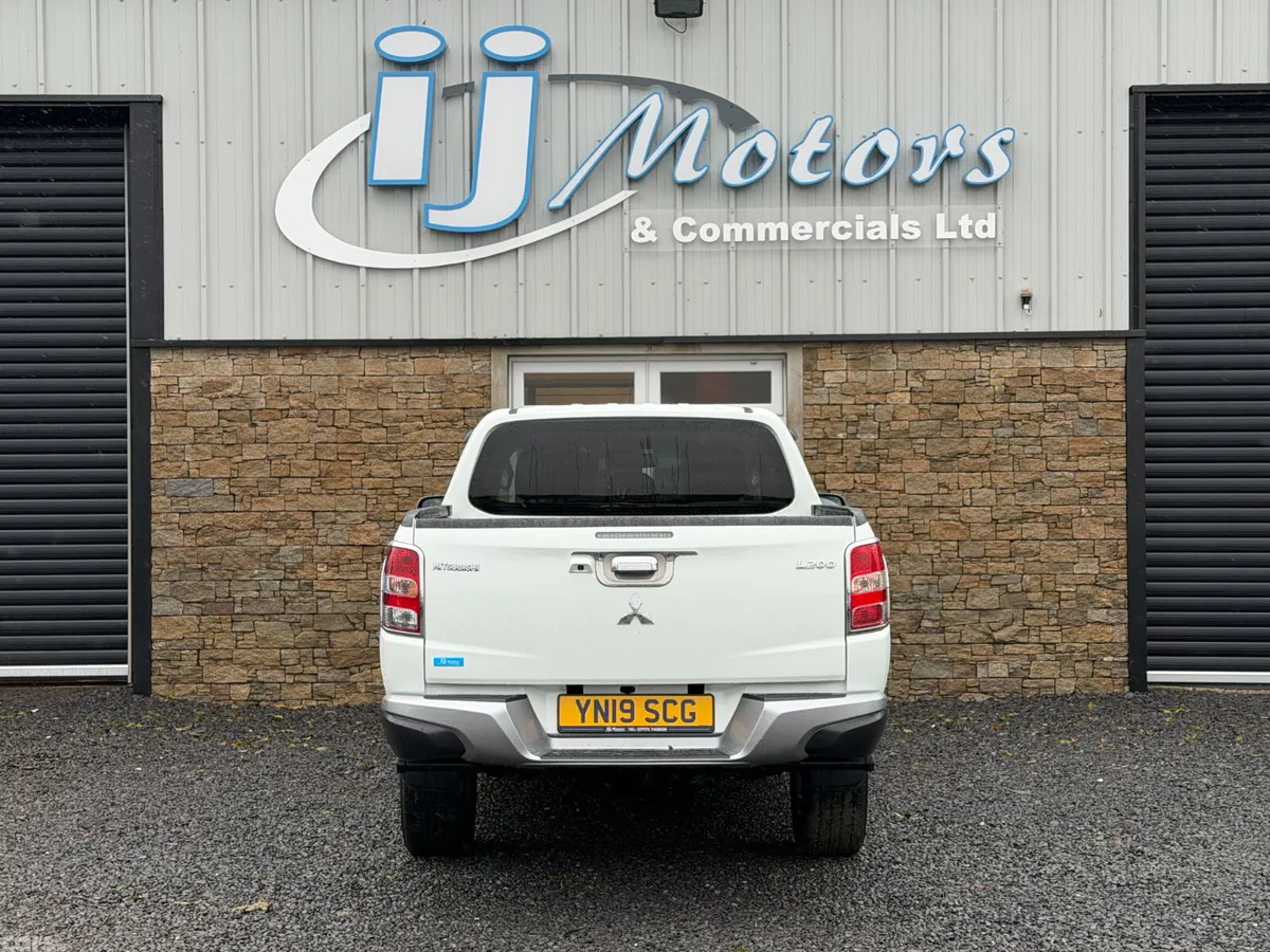 Mitsubishi L200 Pick Up, Diesel, 2019, White