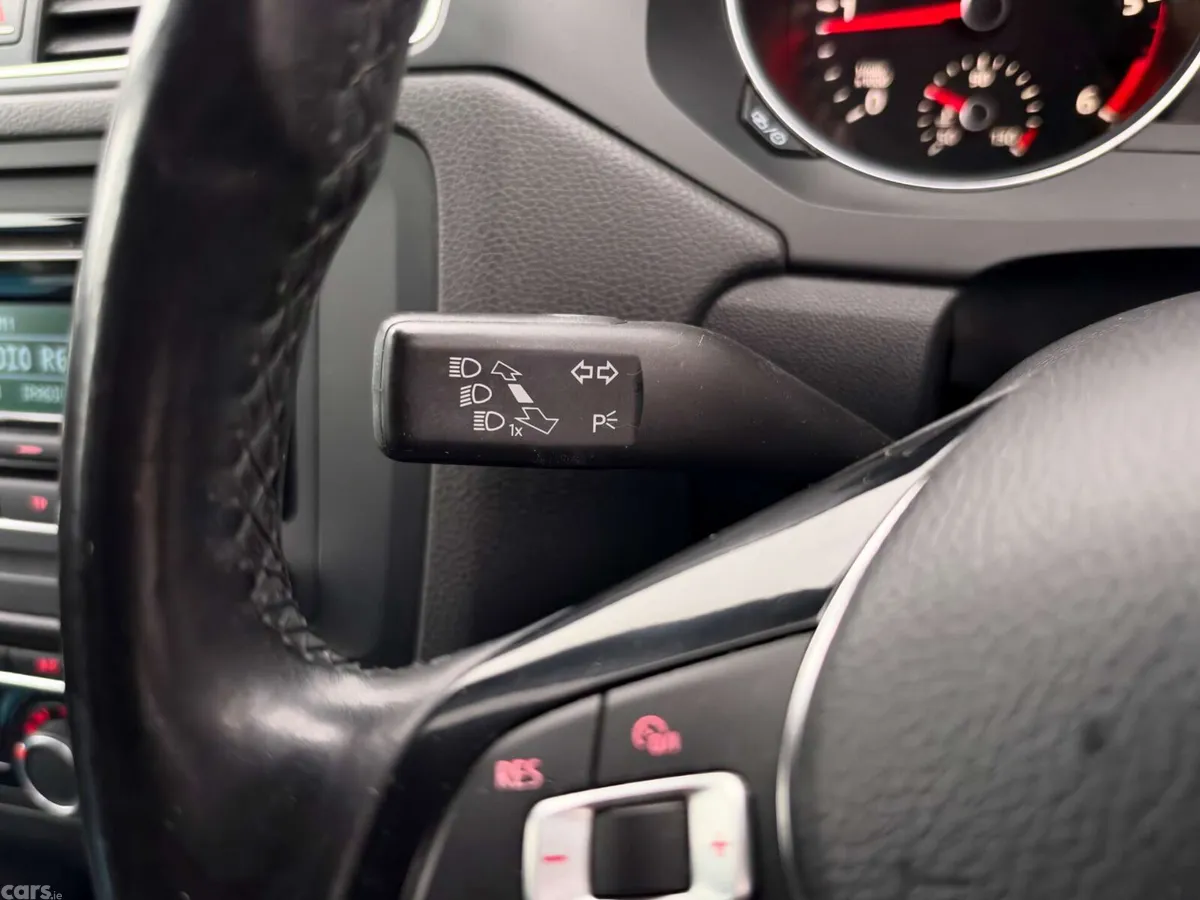 Volkswagen Jetta Saloon, Diesel, 2016, Black