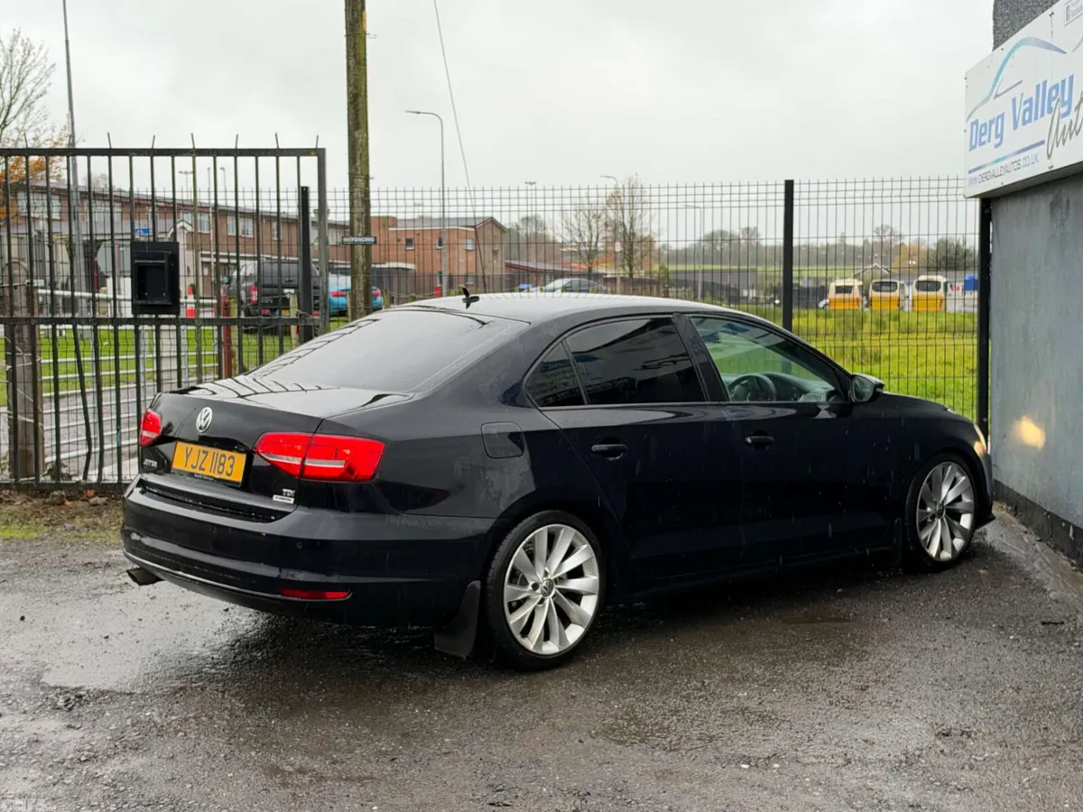 Volkswagen Jetta Saloon, Diesel, 2016, Black