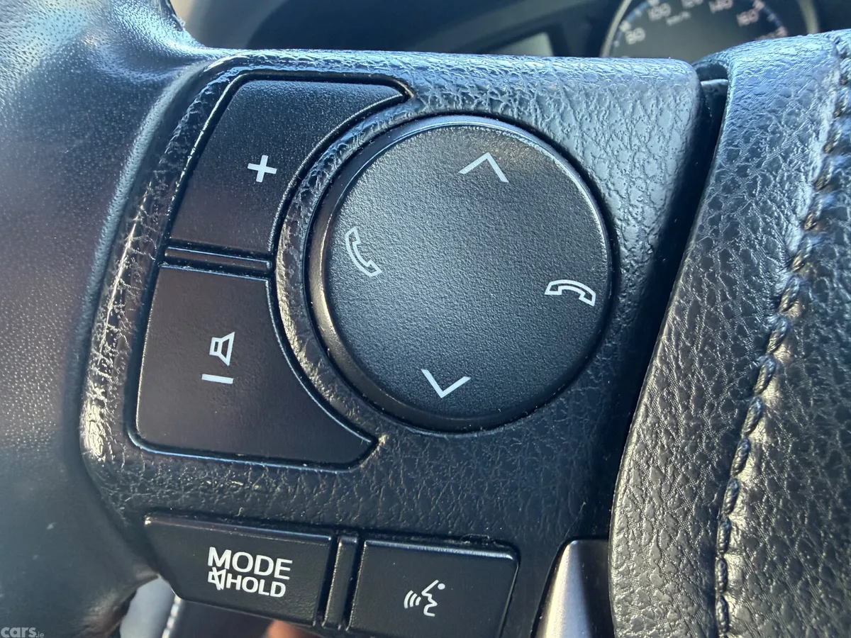 Toyota RAV4 SUV, Diesel, 2016, Brown