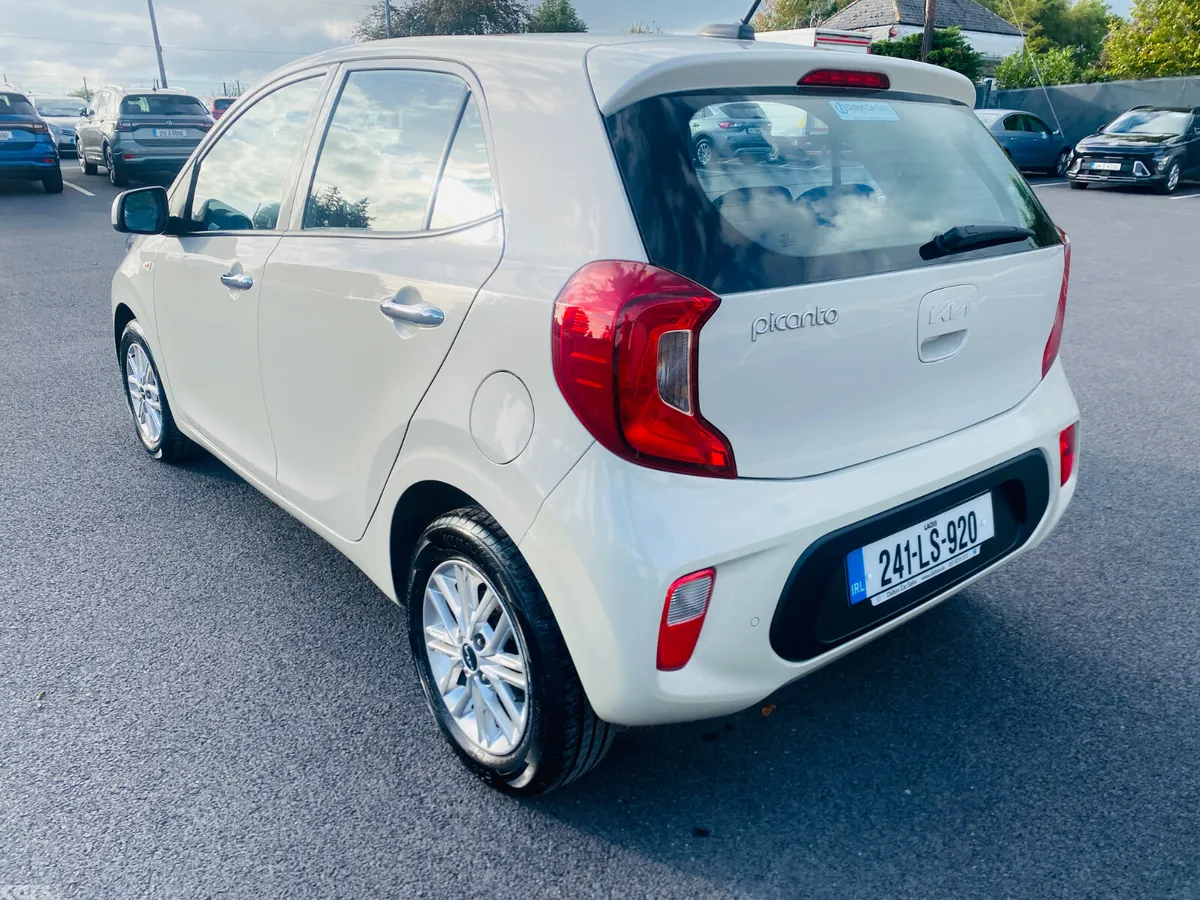 Kia Picanto Hatchback, Petrol, 2024, Yellow