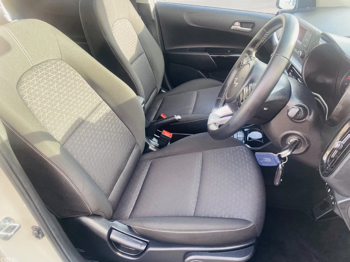 Kia Picanto Hatchback, Petrol, 2024, Yellow