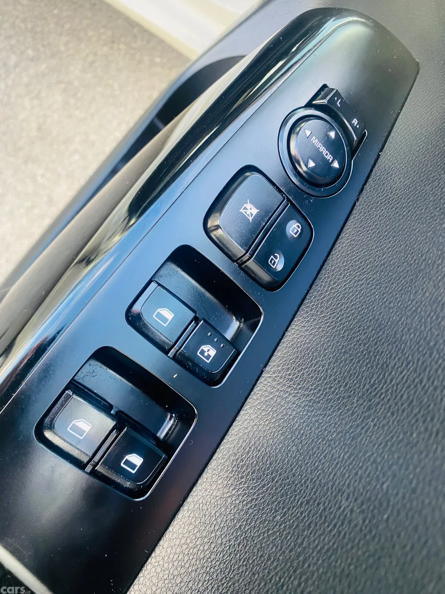 Kia Picanto Hatchback, Petrol, 2024, Yellow