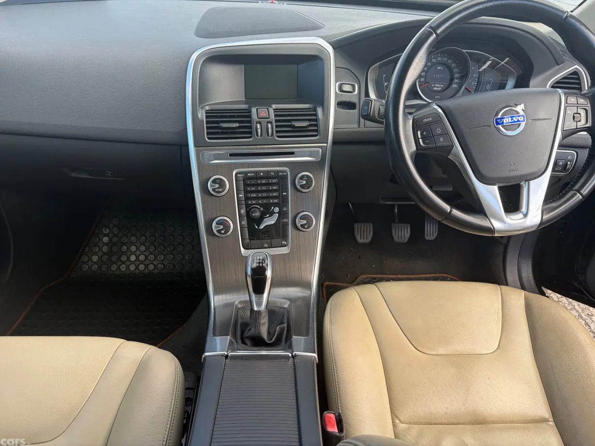 Volvo XC60 SUV, Diesel, 2015, Black