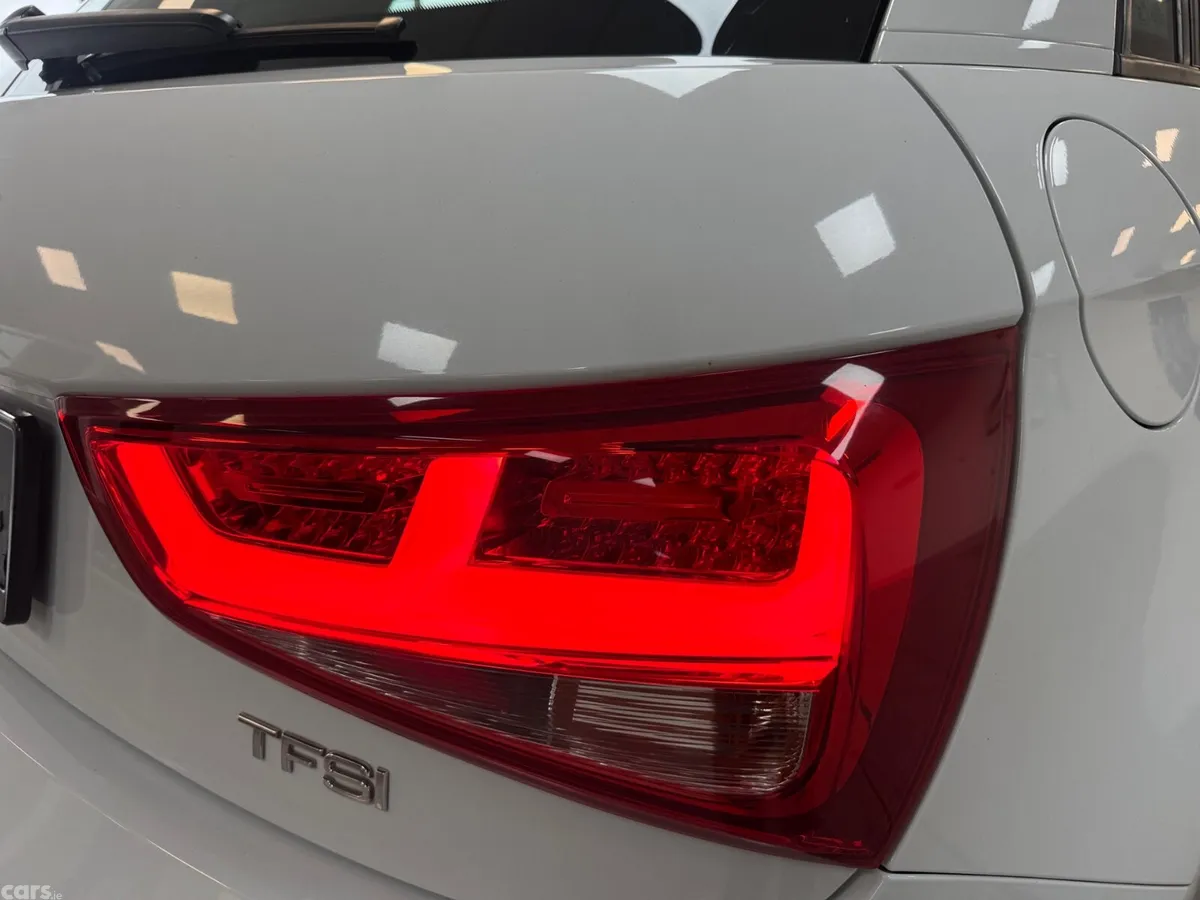 Audi A1 Hatchback, Petrol, 2015, White