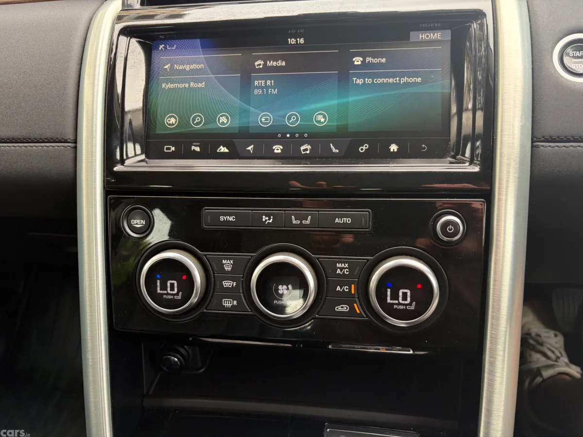 Land Rover Discovery SUV, Diesel, 2018, Black