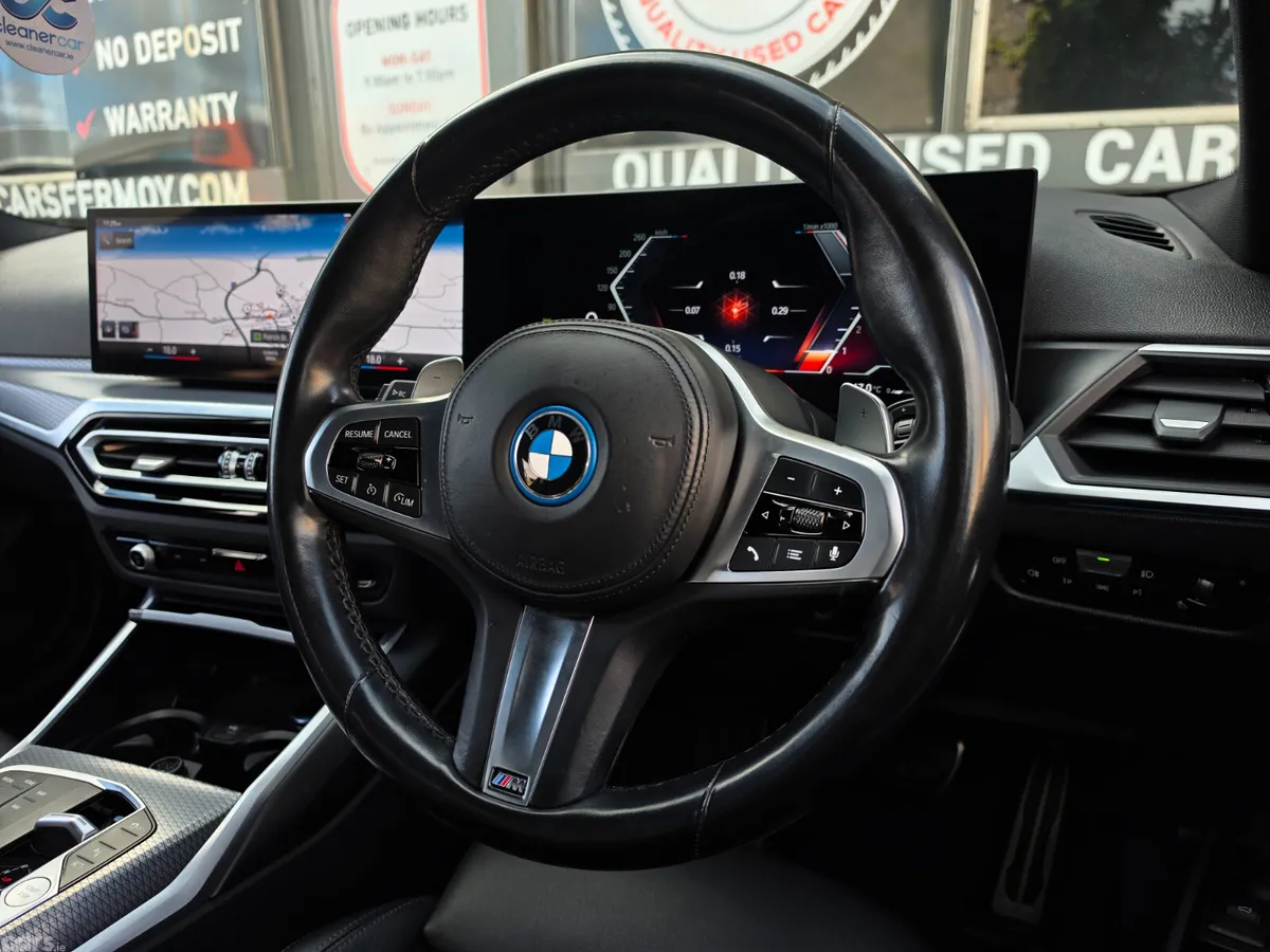 BMW 3-Series Estate, Petrol Hybrid, 2023, Black