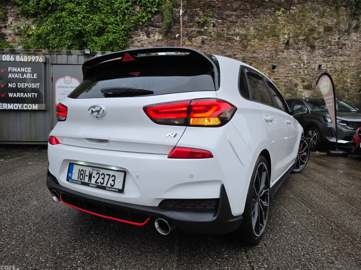 Hyundai i30 Hatchback, Petrol, 2018, White
