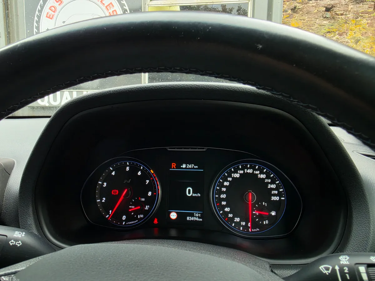 Hyundai i30 Hatchback, Petrol, 2018, White